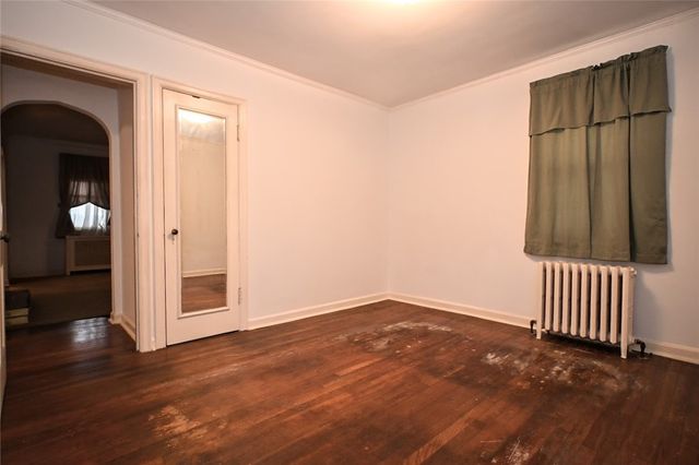 901 Gary Ave, Clairton, PA 15025