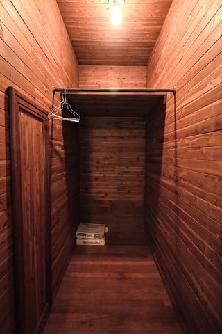 901 Gary Ave, Clairton, PA 15025