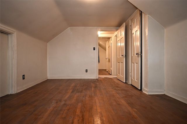 901 Gary Ave, Clairton, PA 15025