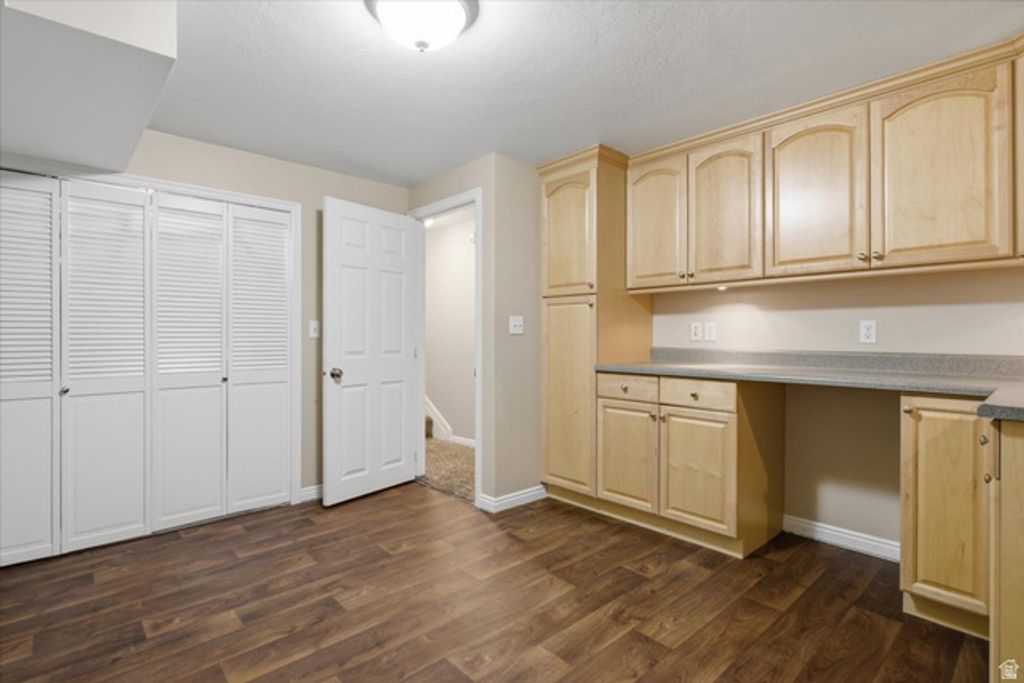 Image 23 of property listing at 639 E CALNETTE DR, Sandy, UT 84070