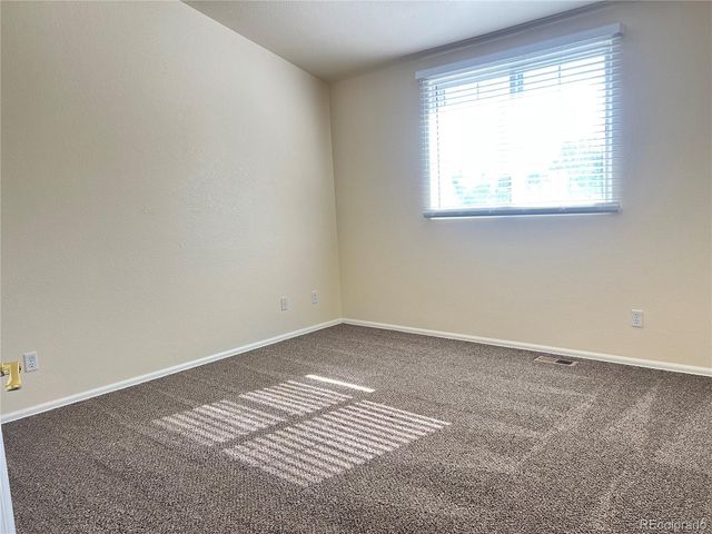 2926 S Killarney Way, Aurora, CO 80013