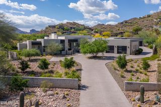 8513 N 48TH Place, Paradise Valley, AZ 85253