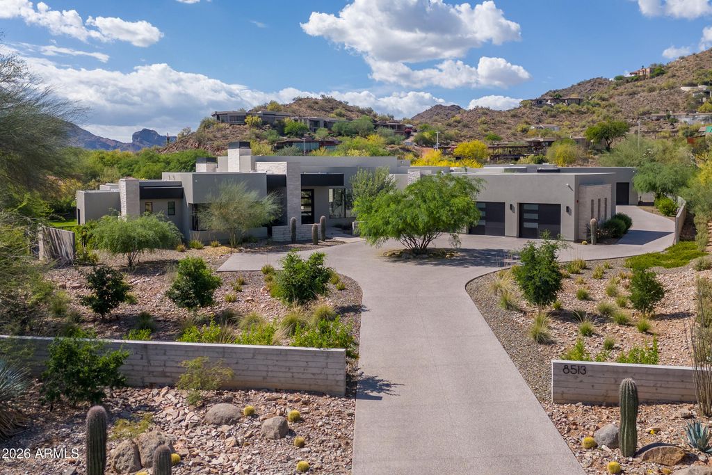 8513 N 48TH Place, Paradise Valley, AZ 85253