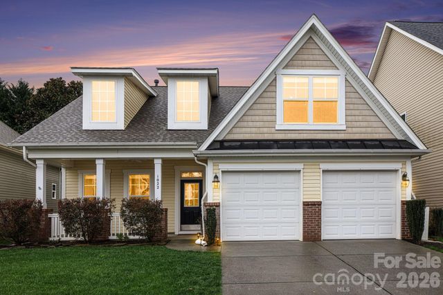 1022 Fleming Lane, Matthews, NC 28104