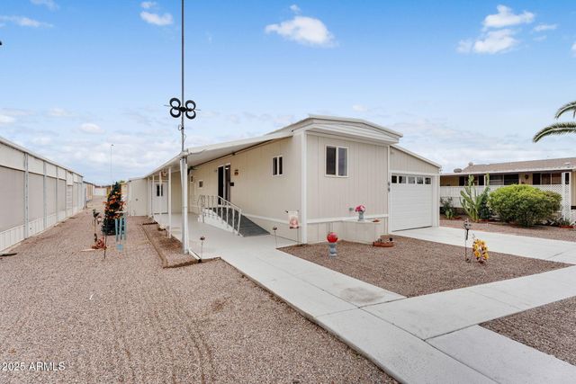 747 E GERMANN Road 99, San Tan Valley, AZ 85140