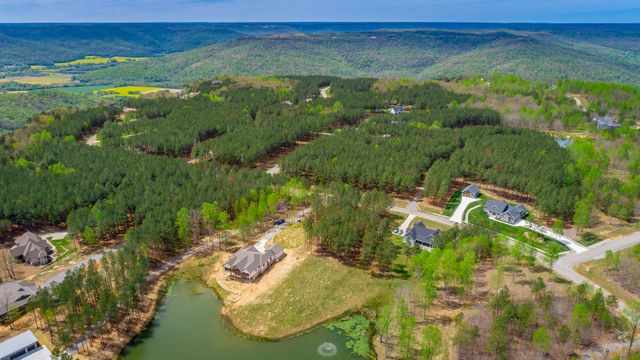 3839 Crockett Point Jf151b, Jasper, TN 37347