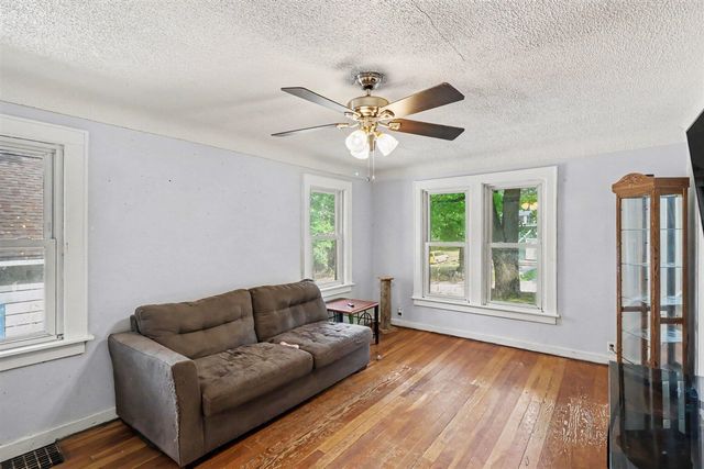 425 Garland Street, Kalamazoo, MI 49001
