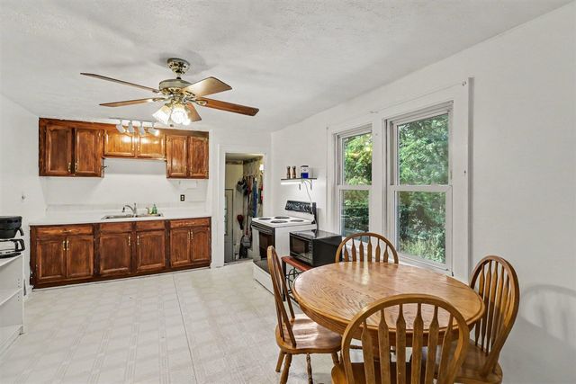 425 Garland Street, Kalamazoo, MI 49001