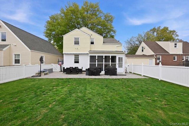 79 Raff Avenue, Floral Park, NY 11001