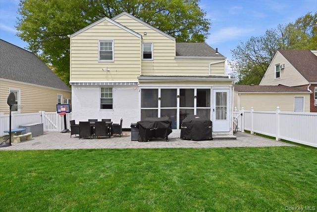 79 Raff Avenue, Floral Park, NY 11001