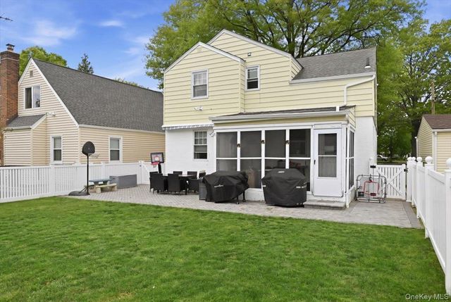 79 Raff Avenue, Floral Park, NY 11001