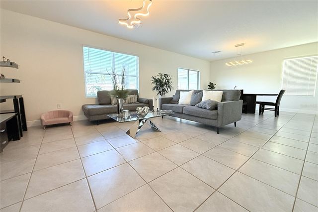 8406 HARDY BAY LOOP, Wesley Chapel, FL 33545