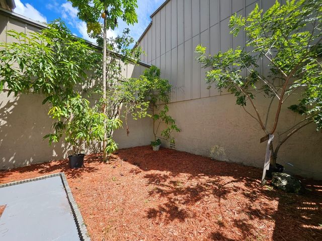 2059 NW 56th Avenue #29-B, Fort Lauderdale, FL 33313