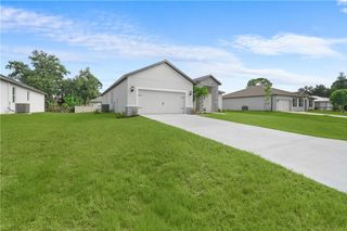 9345 101st Avenue, Vero Beach, FL 32967