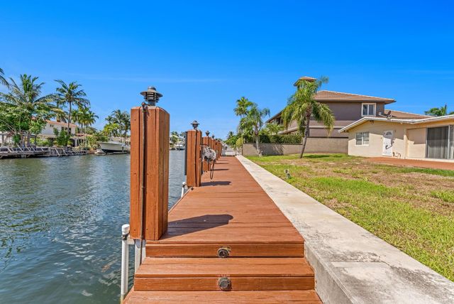 2940 NE 19th Street, Pompano Beach, FL 33062