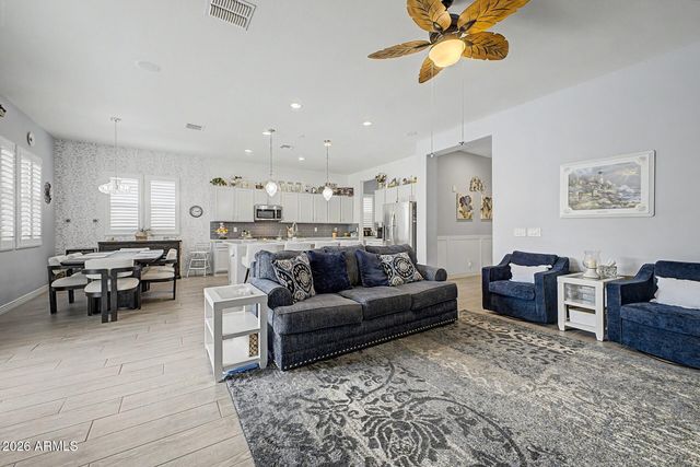 20873 E ARROWHEAD Trail, Queen Creek, AZ 85142