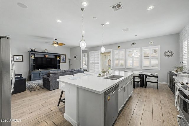 20873 E ARROWHEAD Trail, Queen Creek, AZ 85142