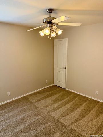 6122 Pecan Tree, San Antonio, TX 78240