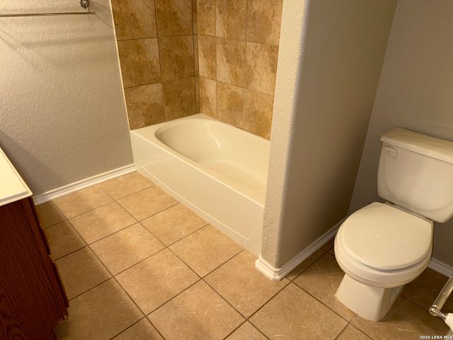 6122 Pecan Tree, San Antonio, TX 78240