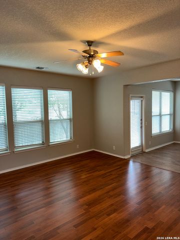 6122 Pecan Tree, San Antonio, TX 78240