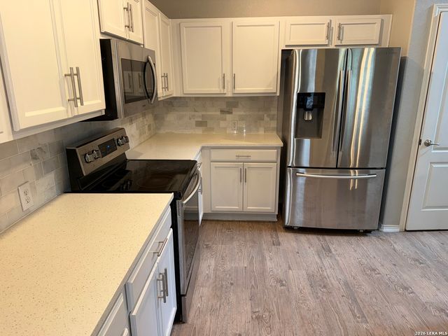 6122 Pecan Tree, San Antonio, TX 78240