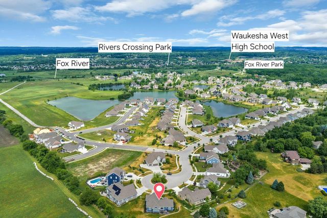 1200 Mohican TRAIL, Waukesha, WI 53189