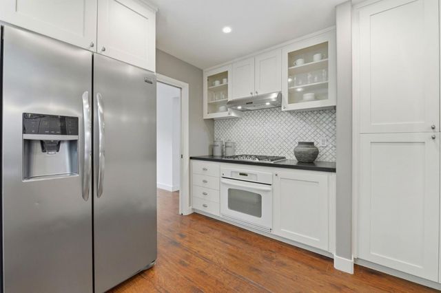 91 Waterside Circle, Redwood City, CA 94065