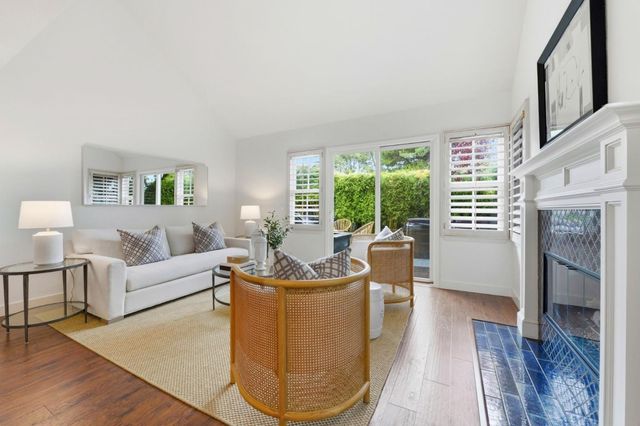 91 Waterside Circle, Redwood City, CA 94065