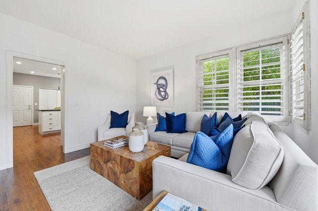 91 Waterside Circle, Redwood City, CA 94065