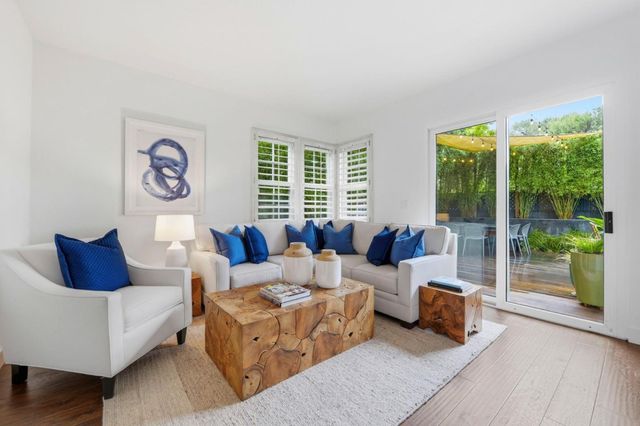 91 Waterside Circle, Redwood City, CA 94065