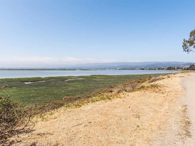 91 Waterside Circle, Redwood Shores, CA 94065