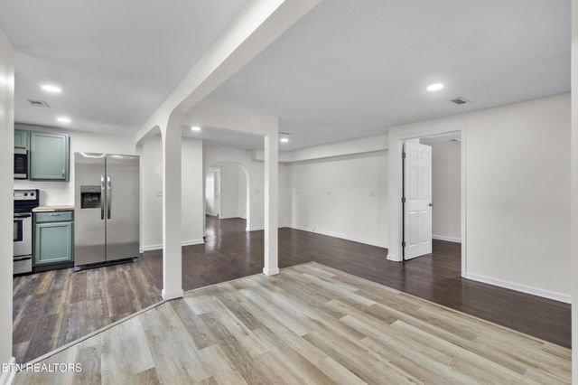 1716 Beaumont Ave, Knoxville, TN 37921