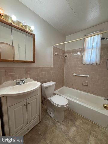 6008 SLIGO MILL RD NE, Washington, DC 20011