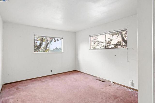 4801 Fair Ave, Oakland, CA 94619