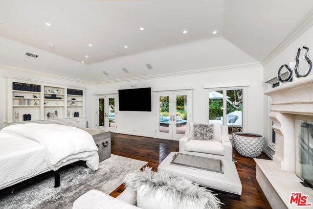 19012 Dorlon Drive, Tarzana (los Angeles), CA 91356
