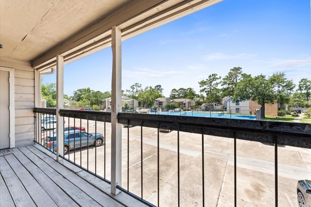 17331 Red Oak Drive 14, Houston, TX 77090