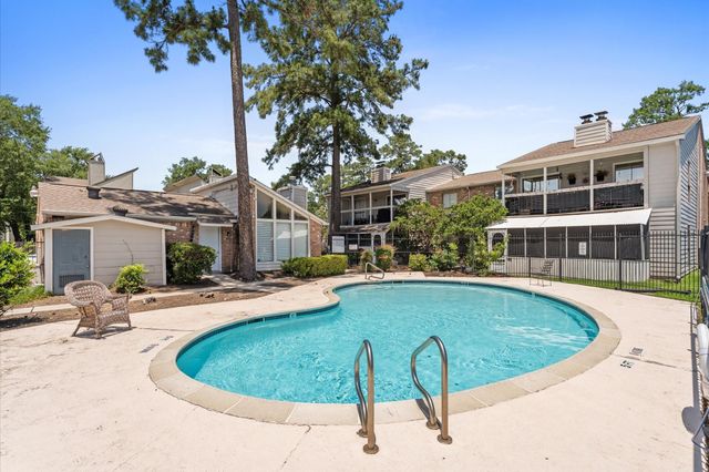 17331 Red Oak Drive 14, Houston, TX 77090