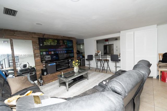 5941 NW 14th Court 1, Sunrise, FL 33313