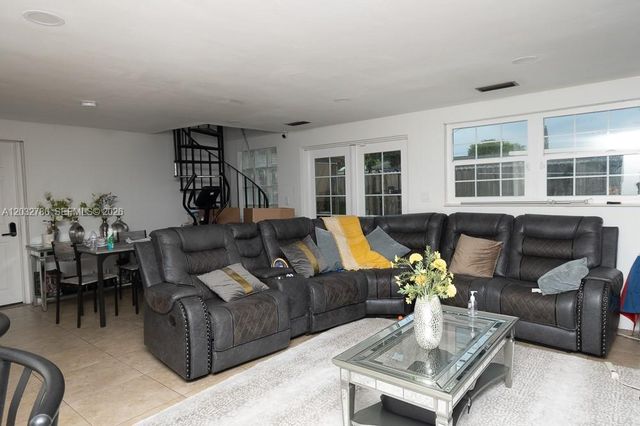 5941 NW 14th Court 1, Sunrise, FL 33313