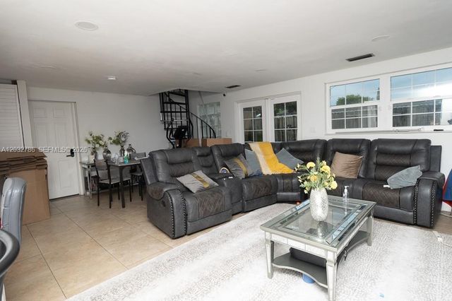 5941 NW 14th Court 1, Sunrise, FL 33313