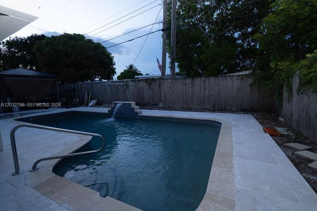 5941 NW 14th Court 1, Sunrise, FL 33313