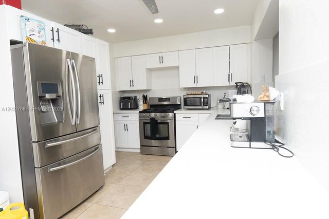 5941 NW 14th Court 1, Sunrise, FL 33313