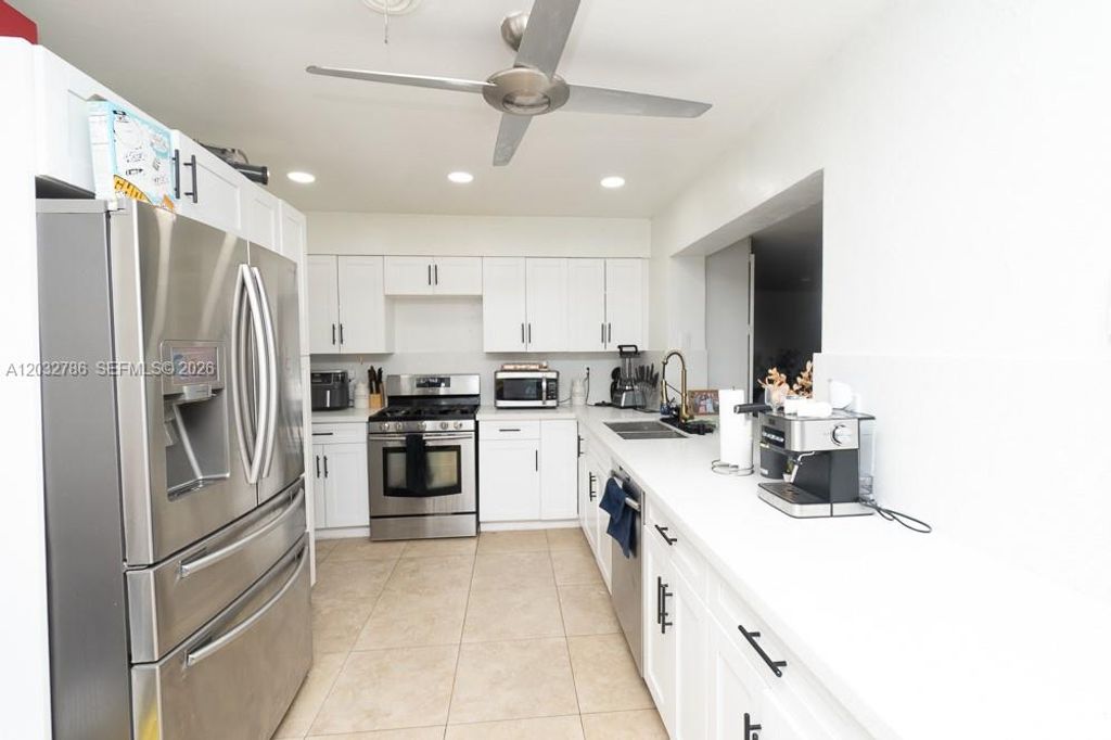 5941 NW 14th Court 1, Sunrise, FL 33313