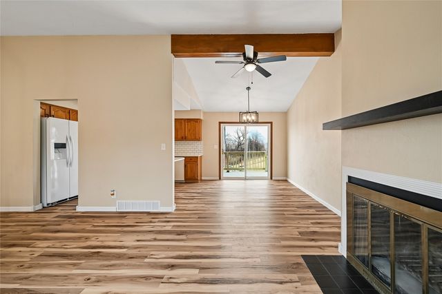 3632 Lynbrook Drive NE, Cedar Rapids, IA 52402