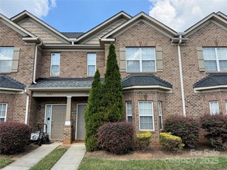 5678 Stafford Road, Charlotte, NC 28215