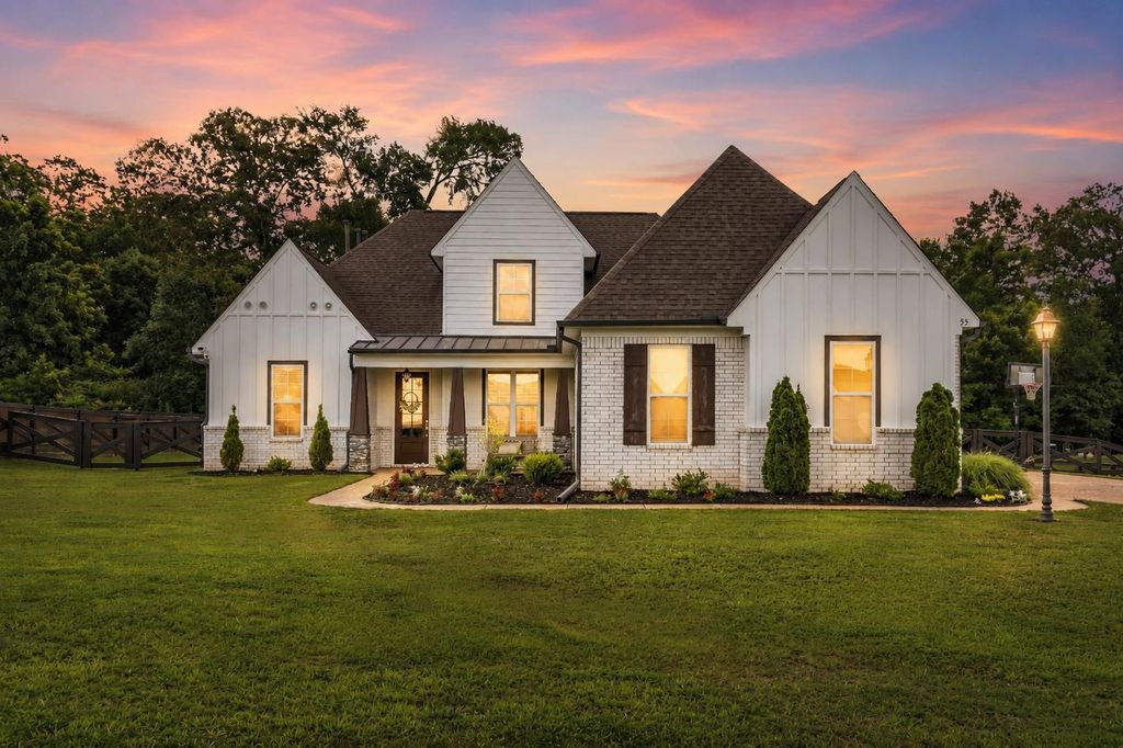 55 MADELINE BLVD, Piperton, TN 38017