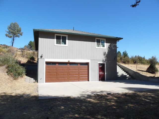 10006 Wendell Rd, Mountain Ranch, CA 95246