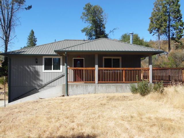 10006 Wendell Rd, Mountain Ranch, CA 95246