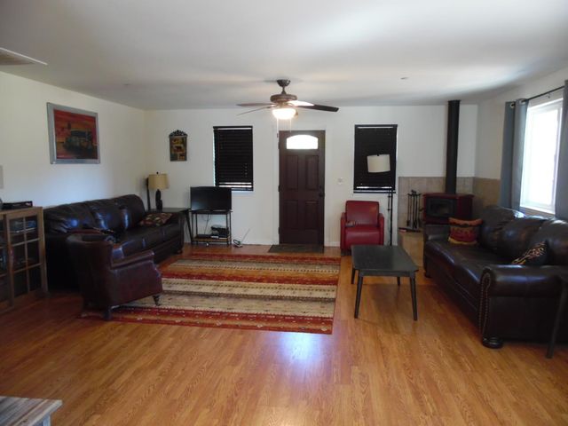 10006 Wendell Rd, Mountain Ranch, CA 95246