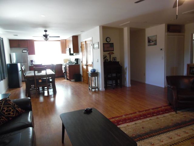 10006 Wendell Rd, Mountain Ranch, CA 95246